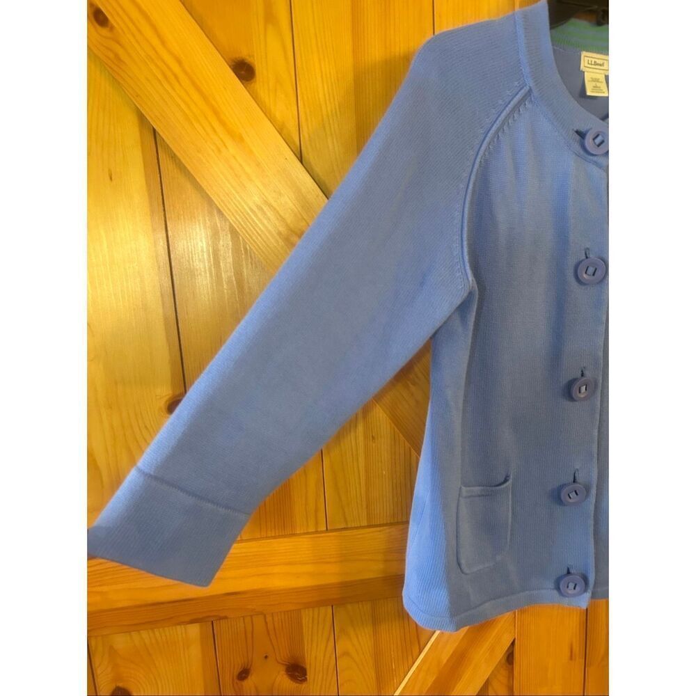 L.L.Bean Women’s Periwinkle Knit Button Up Cardigan Sweater Size Large (5948) - Picture 4 of 6